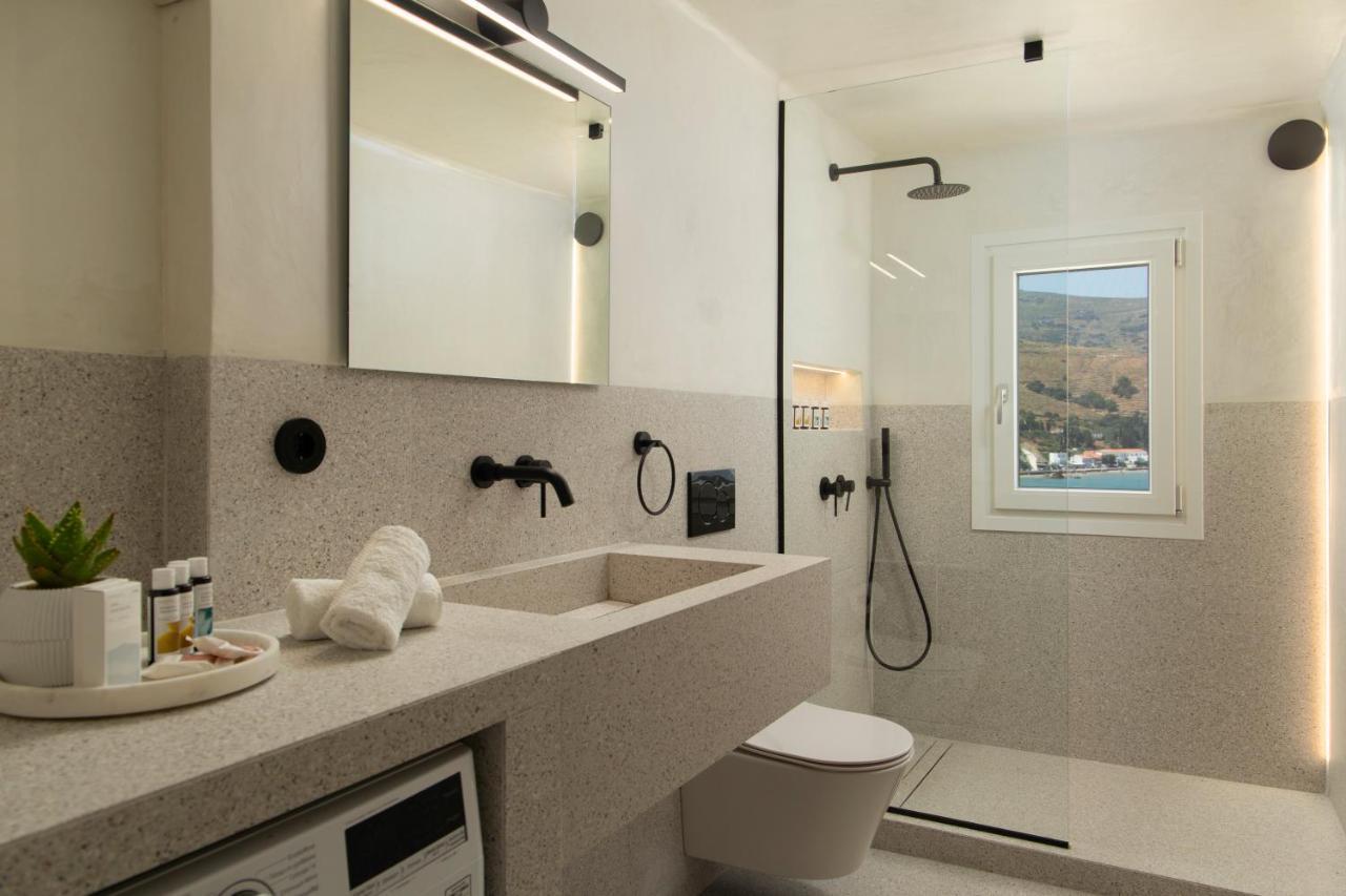 Istion Andros Luxury Suites Esterno foto
