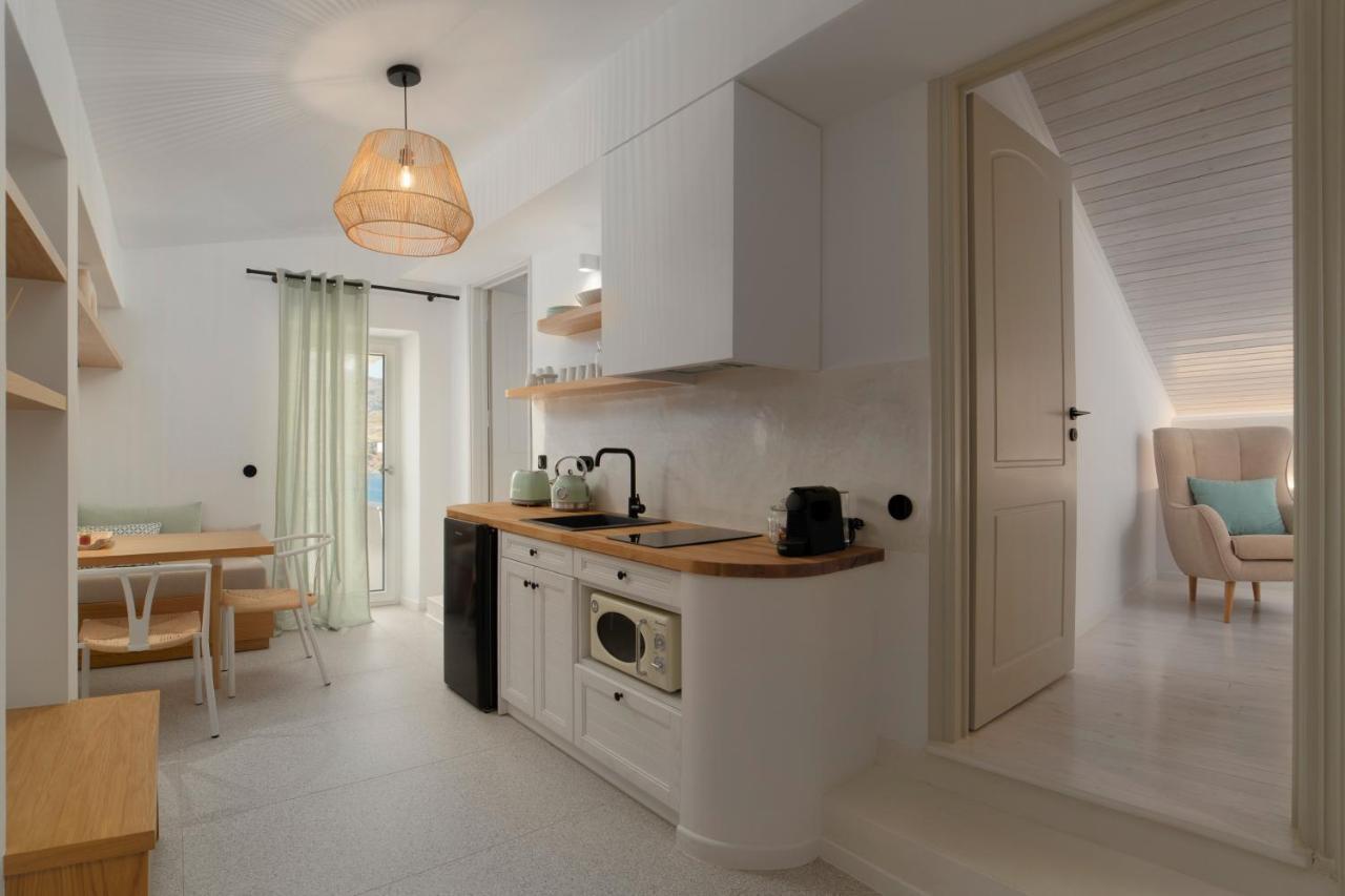 Istion Andros Luxury Suites Esterno foto